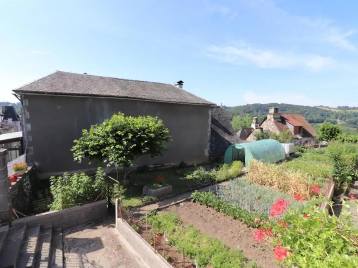 Holiday home Gite Chaleureux Avec Jardin, Proche De Salers, Activites Nature Et Sports D'Hiver, Wi-Fi Inclus - Fr-1-742-372 Drugeac